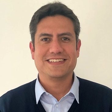 Economista. Políticas Públicas. Innovación, ciencia y tecnología.