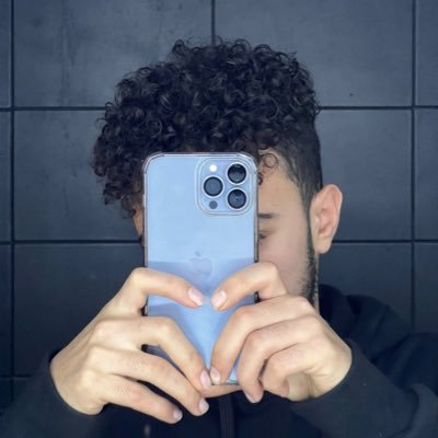 AmrKhaled008's profile picture. 