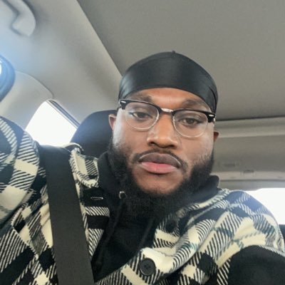* Lincoln College Alumni * Western Illinois University Alumni * Destroy Doubt * ⚽️🙏🏾|Footbalr| * 🇨🇦:🇯🇲