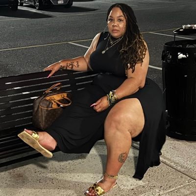 TiffanySammon10's profile picture. https://t.co/1vEEQs4U9I