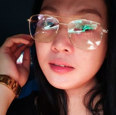 PrettyG16951957's profile picture. Mahirap maging Mahirap.
Dika papansinin Dika Kilala Wala kalang sa iba.