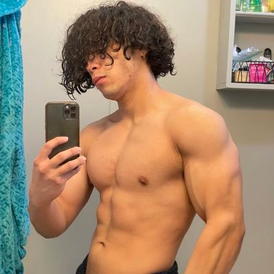 JRGEGVRCIV's profile picture. God over everything!🙌🏽