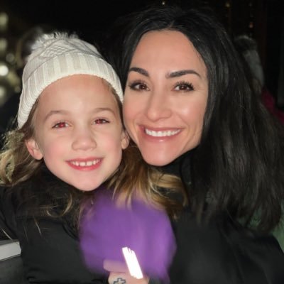 ginaricordati's profile picture. marketer. writer. epicurean. shoe fanatic. beer advocate. karaoke enthusiast.