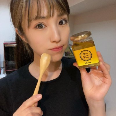 💋可愛い、だけじゃ育てられない❤️
💋趣味 ：運動、登山、ゴルフ、犬の散歩、読書❤️❤️
💋卒業：ソウル大学校（財務学部）❤️❤️❤️
💋私の仕事は美容院兼韓国雑貨専門店です！国際商取引❤️❤️❤️❤️
ID: ayaka668899