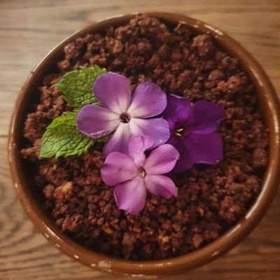 BerenikAwska's profile picture. Wspieram PL2050. Do tej pory milczałam, teraz czas zacząć działać. Serce po żółtej stronie mocy 🔥 DM ⛔⛔⛔
#takDziałaRuchObywatelski 💛