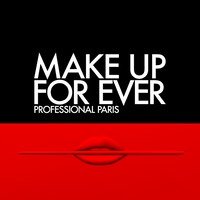 UNLEASH YOUR PERSONAL EDGE.
We are a collective of makeup artists co-creating high-performance products and services to empower people.