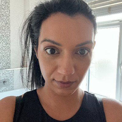 tina_thompson16's profile picture. 