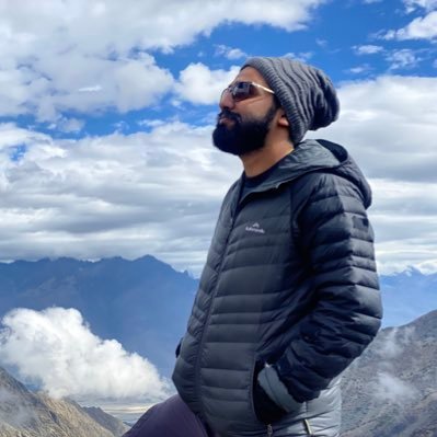 Digital Nomad | Building scalable no-code products | Mountain Guide in the Karakoram ⛰🇵🇰| @mouhimjo @altsprints #hiking #mountains #product #nocode