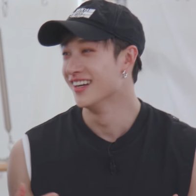 27. Gym buddy de Changbin y le lloro a Chan. 🇲🇽 #STAY #AROHA #THX #FORX