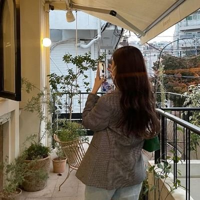 アニメとゲーム垢✨/【五等分の花嫁、冴えカノ、ごちうさ、ラブライブ、ゾンサガ、俺ガイル、リゼロ、青ブタetc…好きです♪】ゲームはAPEX、スプラ、ミリシタ、コンパス、プリコネ、バンドリなど🍀/タメOK👌/フォロバ気まぐれ/ホロライブ最推しはぺこら🐰と船長🏴☠️♡ポルカ、チョコ、スバルも好き♡