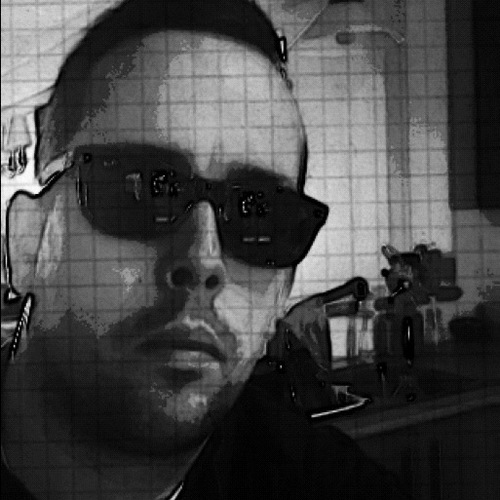 vonP's profile picture. family, mountain bikes and real estate...ya, that sums it up.