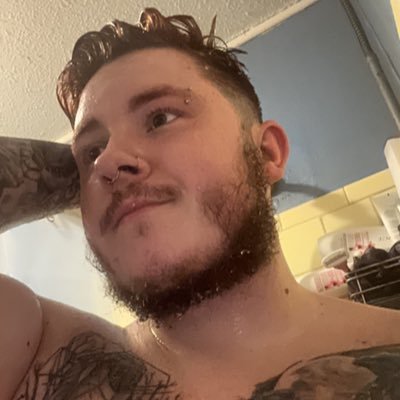 tylerwright1999's profile picture. 