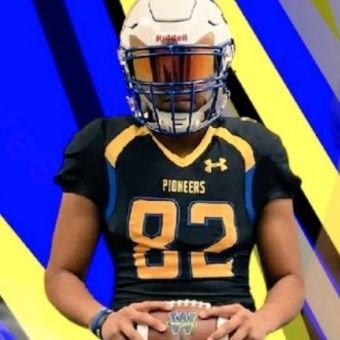 River Road High School| CO: 2023| 6’2 231 lbs| TE @WBUfootball - TE room.