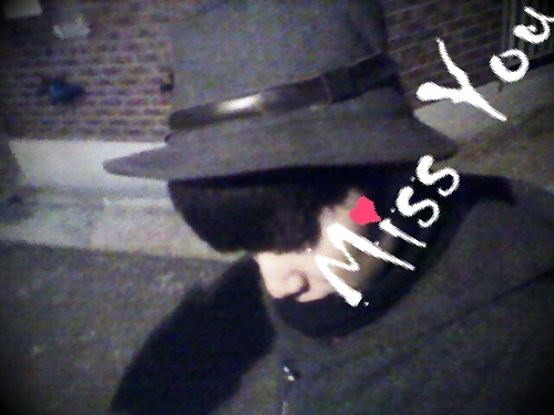 simple_sn's profile picture. 19950509#노래/놀기/공포/음악감상/프로그래밍 다조아