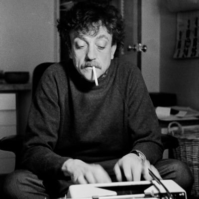 2468FMZ's profile picture. Absurdities.