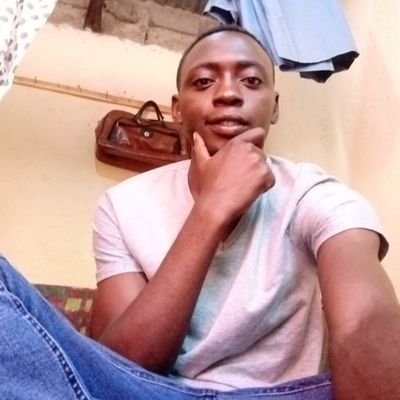 Electrical and electronics engineer 🤟⚒️🗞️, @loyal gooner ❤️❤️