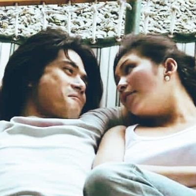 robinregine_'s profile picture. —reminiscing robin-regine team up♡