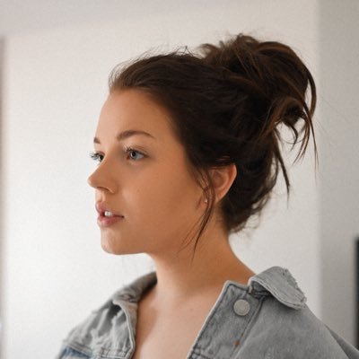 kayleighburki's profile picture. 