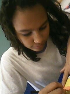 Sooou muitoo feliz coom a vida curtoo restart e assistoo rebeldes