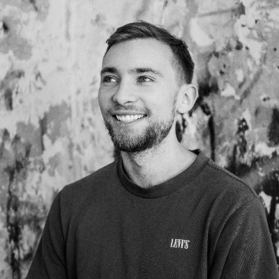FiveRoas's profile picture. Creative Director @ VIASOX
Ad Buying & Creative Strategy