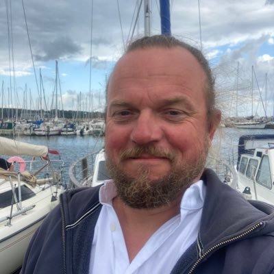 Sailor,Naval Architect, and Yacht designer ⛵️⛵️Chairman of Helsingør sailing club. Always looking for the next challenge, adventure or sailing event Family of 5