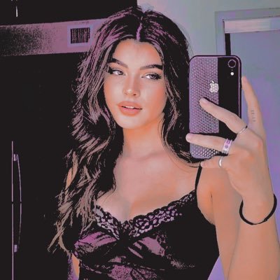 cafebrce's profile picture. ⠀⠀⠀⠀ ⠀⠀ ⠀⠀⠀⠀⠀ .࿐ living in a world of books .