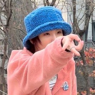 tabularsys's profile picture. do the patrick dance Now do the harvey freak