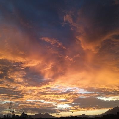 praveenlidhu's profile picture. Learner-investor