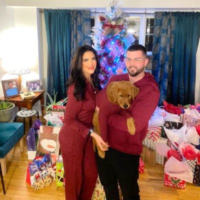 Longlostsnail's profile picture. 