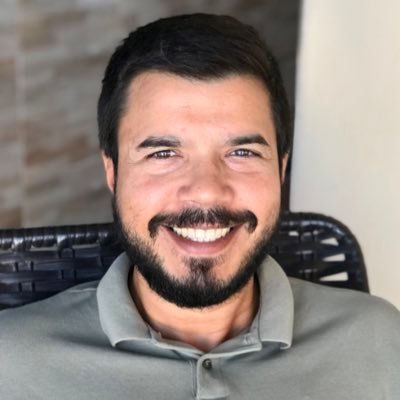 icaldas's profile picture. Cada época é salva por um pequeno punhado de homens que têm a coragem de não serem atuais. Gilbert Keith Chesterton