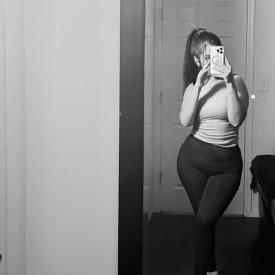 un día bien, al otro mal… 🐰 buenas vibras only. 🤍