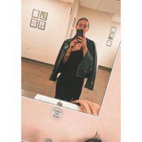 T (@luciaturner12) Twitter profile photo