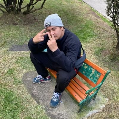 unalbatroz's profile picture. estudios literarios e historia del arte