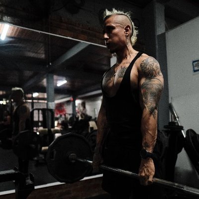 sebasmostro's profile picture. Entrepreneur! Weights,inline speed skating, Bike.