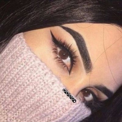 ((حبها و عشقها الاول نصر و للابد و للازل و نبض قلبها نصر ))