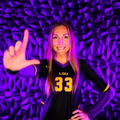 boos_lara's profile picture. LSU beach volleyball #33 | God is good