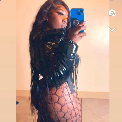 #BigDerri TWERKER #REALRAPBIH eyes on the prize. I’m not that other BIHHH tho 🥵 REAL DEAL #makeyoufeelsometypaway 😜#standonbusiness #TOOMUCHFOREM