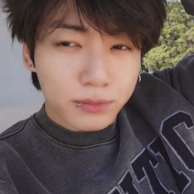 godsnooddle's profile picture. 