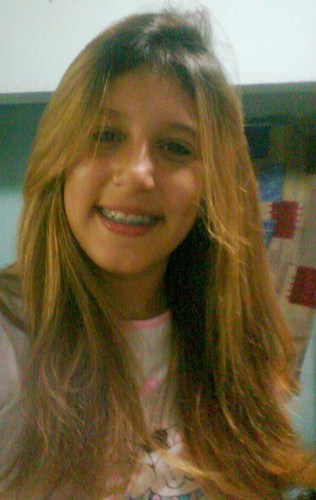 Eu não sou do tipo de pessoa que esquece rápido e que ama todo mundo. ;$