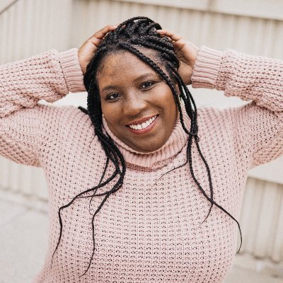 I show busy overweight people how to shed the first 15lbs quickly.
I build gift strategies for lawyers and service-based professionals to grow their business.