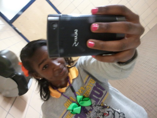 # TeamTaylouu # Team FukkYouu #UpYourAlley # Team FollowBck #Team Lutcher High School # Team ILoveeYouu #Team Taken $ho # Team FuckABxtch