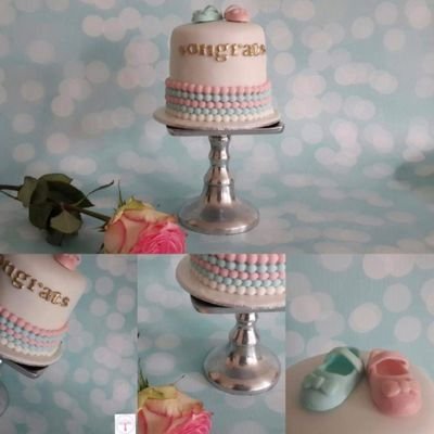 Cake2Decorate's profile picture. I'm a librarian following my passion..cake decorating!!! I also LOVE travelling, discovering new cultures and good food....