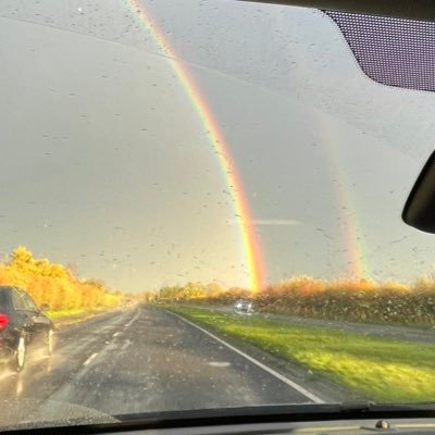 MarleneNiaRay's profile picture. sunshine and roses