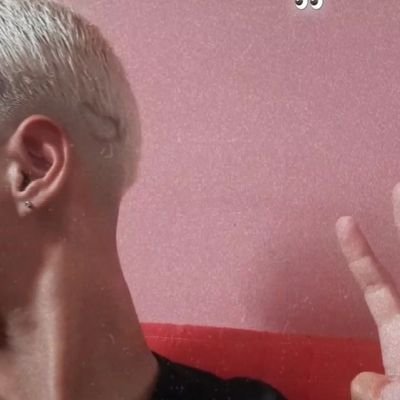 igdudu07's profile picture. 