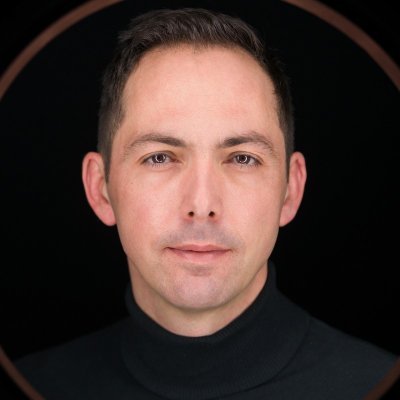 drockur's profile picture. Entrepreneur and Product Executive📈 | Product, Marketing & Tech since 2003