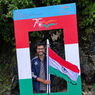 PranavV's profile picture. #IAS’21 | Asst. Secretary @NitiAayog | #CMGGA fellow | Indus Insights | IIT Bombay