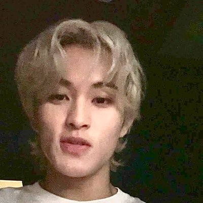 leleloeyluv's profile picture. ♡ 커피 and 드림 https://t.co/YexWIIWRvq