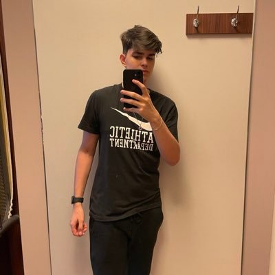 Professional Clash Royale Player F/A