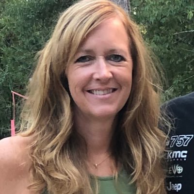 mom—teacher of 20+years—NBCT—MEd Lang and Literacy—NC Teaching Fellow—lover of naps, learning and all things kid lit