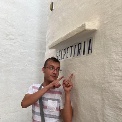 Isleño por decisión. Informático. Feliz y orgullosamente casado con mi marido 🏳️🌈.